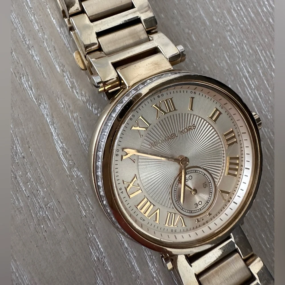 Michael kors watch - Picture 2 of 2